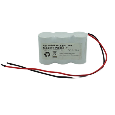 Ni-Cd-Notausgangsleuchtenbatterien nebeneinander 3,6 Volt 4000 mAh